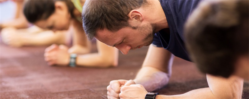 大臂松弛是什么原因