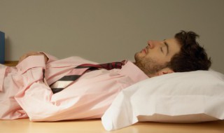 梦见家进贼（梦见家进贼并与其搏斗）