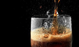 你是夏天的可乐冬天的棉衣是什么歌（像夏天的可乐像冬天的可可是什么歌曲）