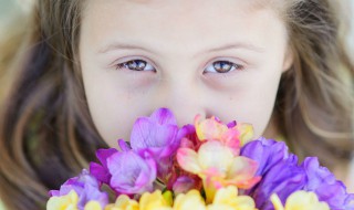 姓尤女孩名字洋气受欢迎的 尤姓好听的女孩名字