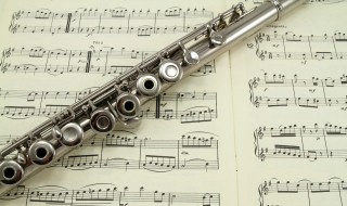 这一生爱恨与你一笔勾销是什么歌（爱恨从此一笔勾销是什么歌）