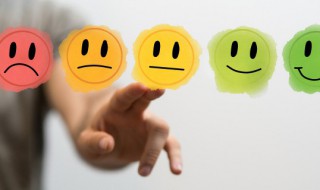 对一个人失望的说说心情短语精选 对一个人失望说说心情短语人生感悟