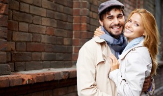 情侣说说心情短语2022(情侣说说心情短语人生感悟)