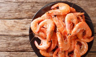 一天最多吃几只虾(一天最多吃几只虾合适)