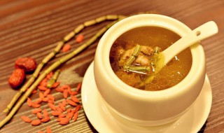 石斛煲汤配什么好 石斛煲汤放什么材料好