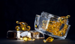 鱼肝油胶囊的正确吃法 深海鱼肝油胶囊的正确吃法