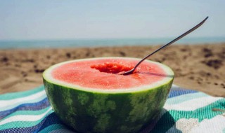 孕妇可以吃西瓜 孕妇可以吃西瓜吗初期