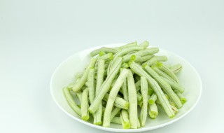 炖豆角怎么能起油泡（豆角怎么做能起油泡）