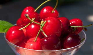 吃车厘子大便会黑吗（吃车厘子会黑便吗?）