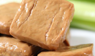 豆腐怎么炸成豆腐泡（豆腐怎么炸成豆腐泡窍门）
