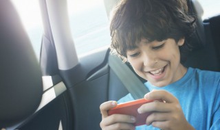 御龙在天手游至尊月卡里面有什么 御龙在天手游悦享卡