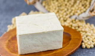 白酒泡黄豆的作用 黄酒炖豆腐有什么用