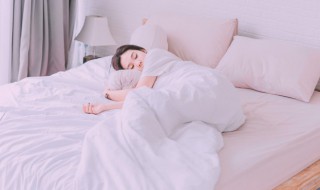 女人梦见一群白猪什么意思（女人梦见一群大白猪）
