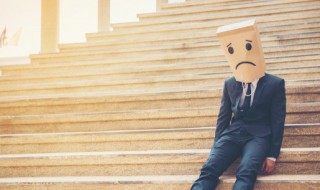 最扎心的伤感昵称英文（伤感昵称女 心碎英文）