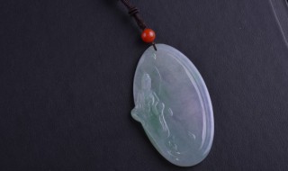 冰种蓝水翡翠（冰种蓝水翡翠价格）