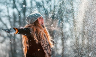 做梦梦见雪是什么预兆 做梦梦到雪是什么征兆