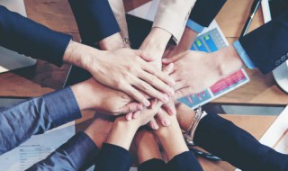 团建发朋友圈的配图文案 团建图片发朋友圈文案