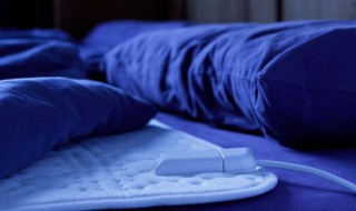 电热毯尿床会被电吗（电热毯尿床会不会漏电）