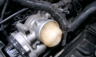 汽车积碳怎么形成的 汽车发动机积碳怎么形成的