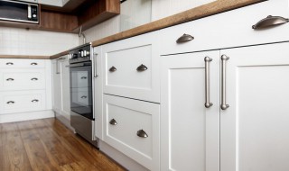 橱柜门板什么材质好（橱柜门板哪个材质好）