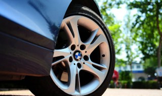 汽车轮毂的寿命是多长时间 汽车轮毂使用寿命是多长时间国标