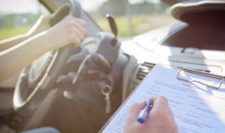 汽车发电机电压不稳怎么办 汽车发电机发电不稳怎么办