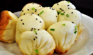 煎生煎包如何不粘锅 生煎包粘锅怎么办