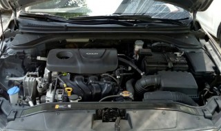 如何更换领动发动机罩下锁总成