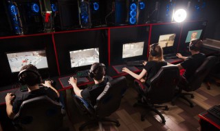 三国群英传8怎么玩（三国群英传8怎么玩自建武将）