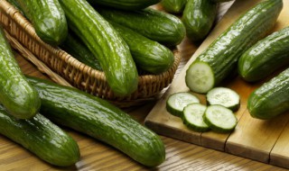 黄瓜跟什么水果一起榨汁(黄瓜和哪种水果在一起榨汁好喝)