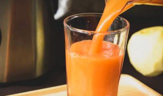 牛奶胡萝卜苹果可以一起榨汁吗 牛奶和胡萝卜苹果可以一起榨汁吗