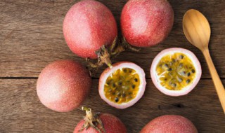 晚上喝百香果蜂蜜水吗 晚上可以喝蜂蜜百香果水吗