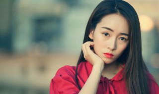 休闲一步裙搭配什么上衣好看 一步裙搭配什么上衣好看