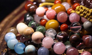 黑曜石还是金曜石好 在黑曜石中到底是黑曜石好还是金曜石好