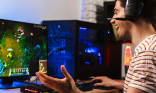 穿越火线怎么切换到桌面 穿越火线怎样切换到桌面