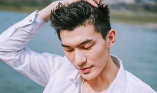 男生伤感网名两个字（伤感网名男生2个字）