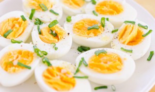 煮鸡蛋吃多了会怎么样(煮的鸡蛋吃多了有好处吗)