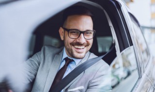 汽车脚垫怎么清洗 汽车脚垫怎么清洗视频