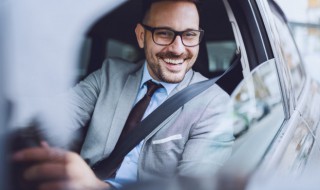 迈锐宝大灯清洗装置怎么用 迈锐宝带大灯清洗吗