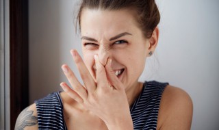 怎么清洗鼻腔 生理盐水怎么清洗鼻腔