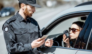 交警怎么处理无证驾驶 交警对无证驾驶怎么处理