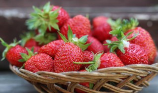 大棚草莓怎么种植 大棚草莓如何种植