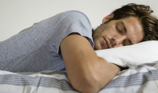 梦见牙有洞怎么回事（梦到牙上有洞）