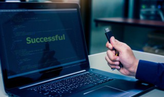 元气骑士怎么把武器放在桌子上 元气骑士桌上的武器