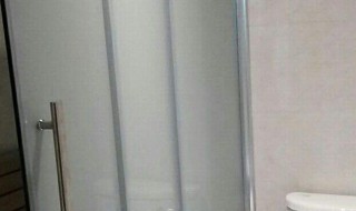 淋浴门怎么清洗 浴室门怎么清洗