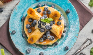 松饼中间黏是没熟吗 松饼里面有点粘是没熟吗