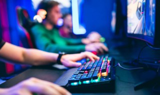 情侣网名游戏名字（游戏情侣名个性网）