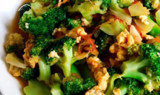 绿色花菜怎么炒好吃 绿花菜怎样炒好吃