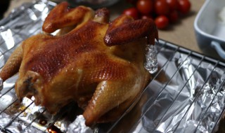 古法粗盐盐焗鸡做法 粗盐盐焗鸡的做法