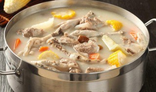 煲大骨汤需要放什么材料 煲大骨汤都放什么材料